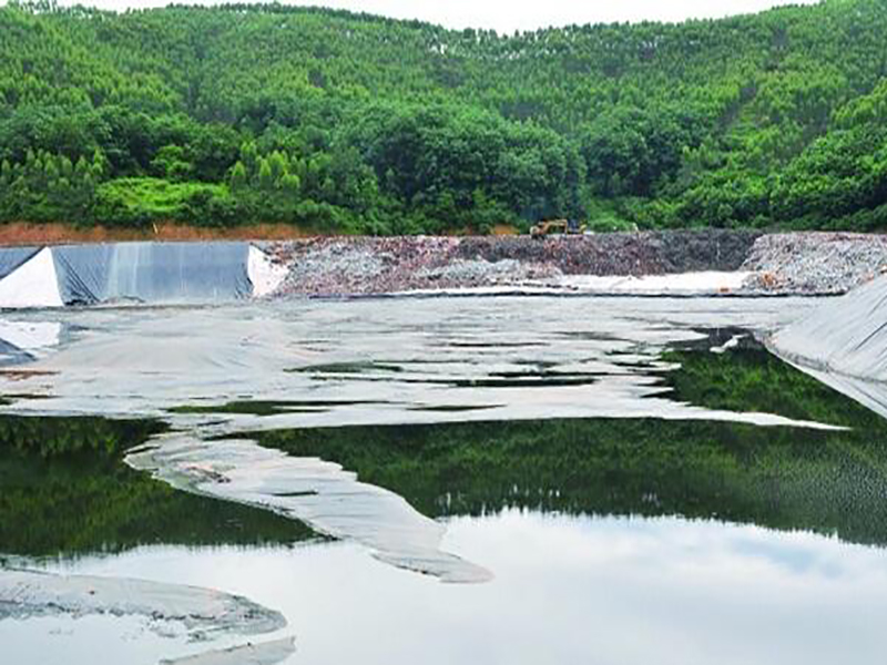 機(jī)織土工布在加固、防沖蝕等高韌性途中的應(yīng)用研究